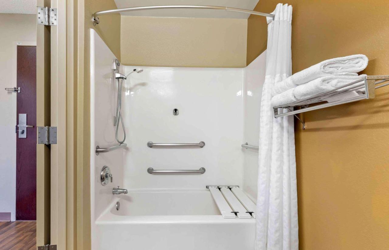 Extended Stay America Suites - Indianapolis - Airport Buitenkant foto