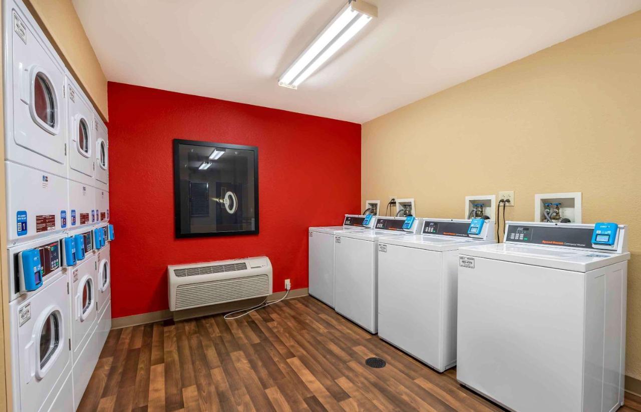 Extended Stay America Suites - Indianapolis - Airport Buitenkant foto
