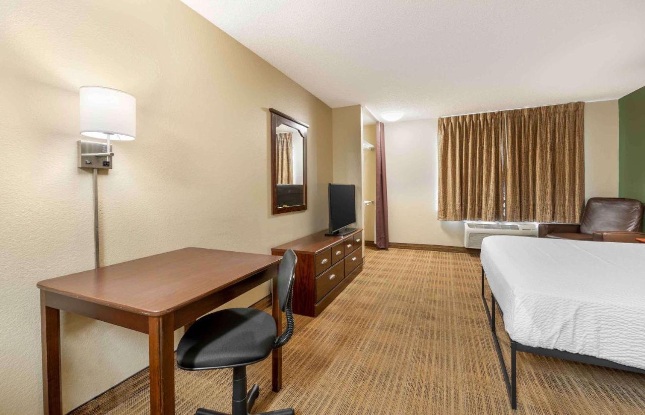 Extended Stay America Suites - Indianapolis - Airport Buitenkant foto