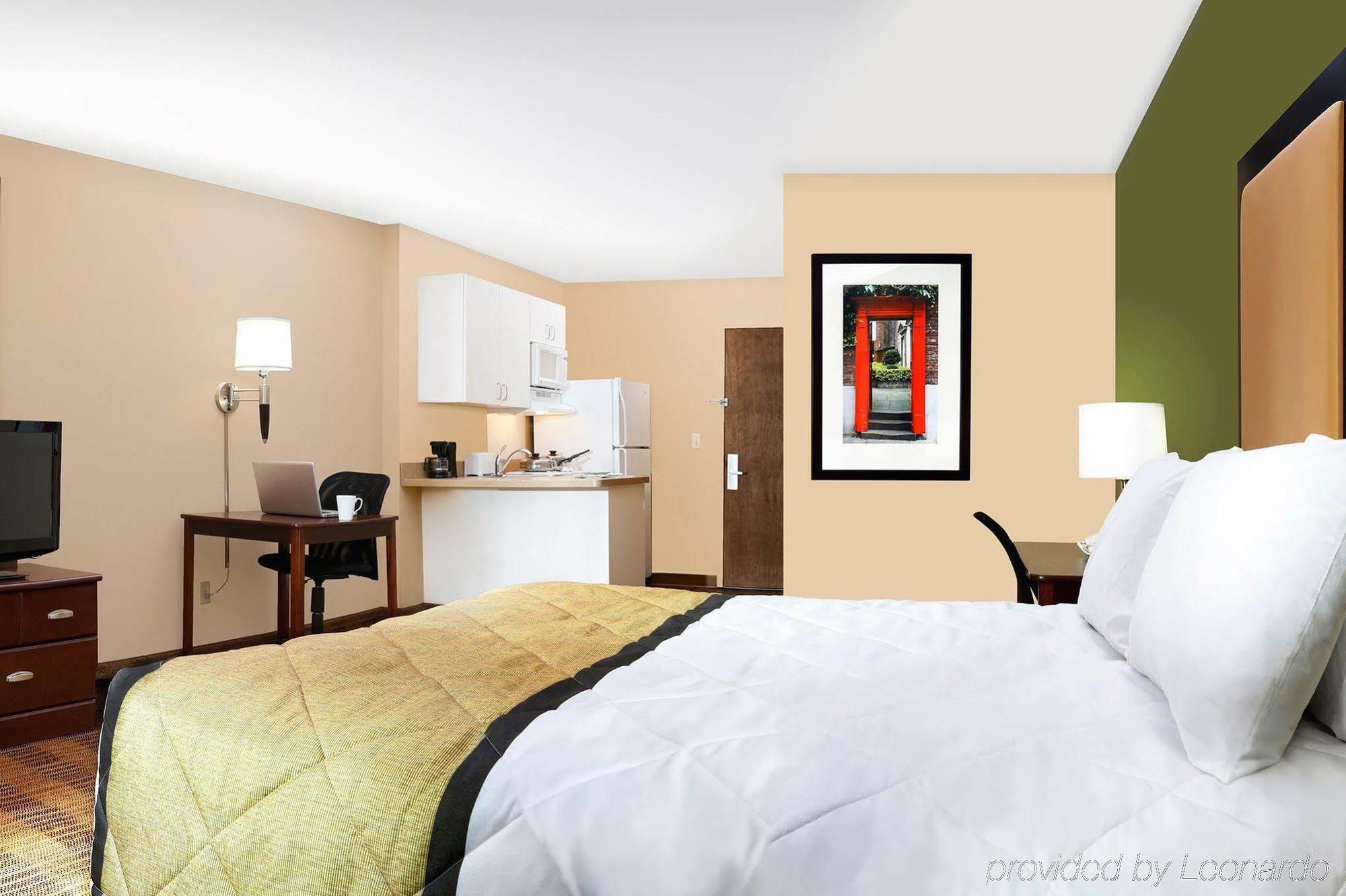 Extended Stay America Suites - Indianapolis - Airport Buitenkant foto